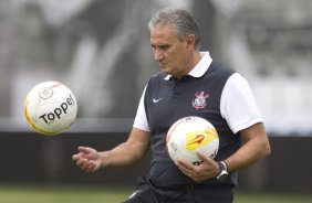 Durante o treino desta manh no CT Joaquim Grava, no Parque Ecolgico do Tiete. O prximo jogo da equipe ser amanh, domingo, 03/03, contra o Santos, no Morumbi jogo vlido pela 10 rodada da Campeonato Paulista 2013