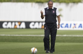 Durante o treino desta manhã no CT Joaquim Grava, no Parque Ecológico do Tiete. O próximo jogo da equipe será amanhã, domingo, 03/03, contra o Santos, no Morumbi jogo válido pela 10ª rodada da Campeonato Paulista 2013