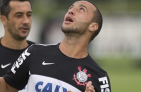 Durante o treino desta manh no CT Joaquim Grava, no Parque Ecolgico do Tiete. O prximo jogo da equipe ser amanh, domingo, 03/03, contra o Santos, no Morumbi jogo vlido pela 10 rodada da Campeonato Paulista 2013