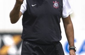 Durante o treino desta manh no CT Joaquim Grava, no Parque Ecolgico do Tiete. O prximo jogo da equipe ser amanh, domingo, 03/03, contra o Santos, no Morumbi jogo vlido pela 10 rodada da Campeonato Paulista 2013