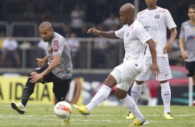 Durante a partida entre Santos x Corinthians realizada esta tarde no estádio do Morumbi, jogo válido pela 10ª rodada do Campeonato Paulista de 2013