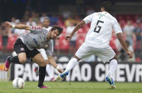 Durante a partida entre Santos x Corinthians realizada esta tarde no estádio do Morumbi, jogo válido pela 10ª rodada do Campeonato Paulista de 2013