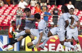 Durante a partida entre Santos x Corinthians realizada esta tarde no estádio do Morumbi, jogo válido pela 10ª rodada do Campeonato Paulista de 2013