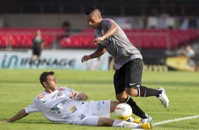 Durante a partida entre Santos x Corinthians realizada esta tarde no estádio do Morumbi, jogo válido pela 10ª rodada do Campeonato Paulista de 2013