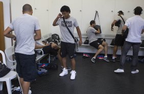 Nos vestirios antes da partida entre Santos x Corinthians realizada esta tarde no estdio do Morumbi, jogo vlido pela 10 rodada do Campeonato Paulista de 2013