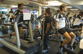 Durante o treino desta tarde na academia de musculacao do hotel onde esta hospedado, na cidade de Tijuana/México. O próximo jogo da equipe será quarta-feira, 06/03, contra o Tijuana, no estádio Caliente, válido pela 3ª rodada da Copa Libertadores 2013. Tijuana - México - 04/03/2013
