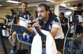 Durante o treino desta tarde na academia de musculacao do hotel onde esta hospedado, na cidade de Tijuana/México. O próximo jogo da equipe será quarta-feira, 06/03, contra o Tijuana, no estádio Caliente, válido pela 3ª rodada da Copa Libertadores 2013. Tijuana - México - 04/03/2013