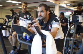 Durante o treino desta tarde na academia de musculacao do hotel onde esta hospedado, na cidade de Tijuana/Mxico. O prximo jogo da equipe ser quarta-feira, 06/03, contra o Tijuana, no estdio Caliente, vlido pela 3 rodada da Copa Libertadores 2013. Tijuana - Mxico - 04/03/2013