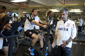 Durante o treino desta tarde na academia de musculacao do hotel onde esta hospedado, na cidade de Tijuana/Mxico. O prximo jogo da equipe ser quarta-feira, 06/03, contra o Tijuana, no estdio Caliente, vlido pela 3 rodada da Copa Libertadores 2013. Tijuana - Mxico - 04/03/2013