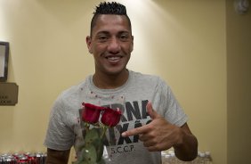 Jogadores preparam homenagem ao Dia Internacional da Mulher, aps o treino desta tarde no estdio Caliente, na cidade de Tijuana/Mxico. O prximo jogo da equipe ser amanh, quarta-feira, 06/03, contra o Tijuana, no estdio Caliente, vlido pela 3 rodada da Copa Libertadores 2013. Tijuana - Mxico - 05/03/2013