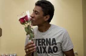 Jogadores preparam homenagem ao Dia Internacional da Mulher, aps o treino desta tarde no estdio Caliente, na cidade de Tijuana/Mxico. O prximo jogo da equipe ser amanh, quarta-feira, 06/03, contra o Tijuana, no estdio Caliente, vlido pela 3 rodada da Copa Libertadores 2013. Tijuana - Mxico - 05/03/2013