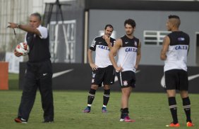 Durante o treino desta tarde no CT Joaquim Grava, no Parque Ecolgico do Tiete. O prximo jogo da equipe ser amanh, quarta-feira, dia 13/03, contra o Tijuana do Mxico, jogo da volta vlido pela fase de classificao da Copa Libertadores da Amrica 2013