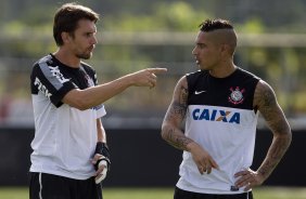 Durante o treino desta tarde no CT Joaquim Grava, no Parque Ecolgico do Tiete. O prximo jogo da equipe ser amanh, quarta-feira, dia 13/03, contra o Tijuana do Mxico, jogo da volta vlido pela fase de classificao da Copa Libertadores da Amrica 2013