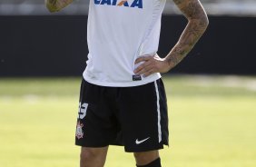 Durante o treino desta tarde no CT Joaquim Grava, no Parque Ecolgico do Tiete. O prximo jogo da equipe ser amanh, quarta-feira, dia 13/03, contra o Tijuana do Mxico, jogo da volta vlido pela fase de classificao da Copa Libertadores da Amrica 2013