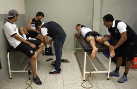 Nos vestiários antes da partida entre Corinthians/Brasil x Tijuana/México, realizada esta noite no estádio do Pacaembu, jogo da volta da fase de classificação da Copa Libertadores de América 2013