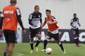 Durante o treino desta tarde no CT Joaquim Grava, no Parque Ecolgico do Tiete. O prximo jogo da equipe ser sbado, dia 17/03, contra a Uniao Barbarese, jogo da 12 rodada do Campeonato Paulista 2013