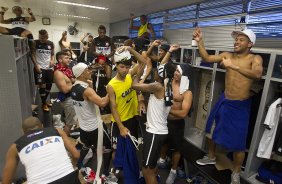 Harlem Sheik aps o treino desta tarde no CT Joaquim Grava, no Parque Ecolgico do Tiete. O prximo jogo da equipe ser amanh, quarta-feira, dia 13/03, contra o Tijuana do Mxico, jogo da volta vlido pela fase de classificao da Copa Libertadores da Amrica 2013