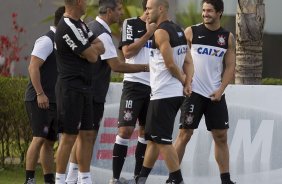 Durante o treino desta tarde no CT Joaquim Grava, no Parque Ecolgico do Tiete. O prximo jogo da equipe ser amanh, sbado, dia 16/03, contra a Uniao Barbarese, jogo da 12 rodada do Campeonato Paulista 2013