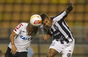 Durante a partida entre Corinthians x Uniao Barbarense realizada esta tarde no estádio do Pacaembu, jogo válido pela 12ª rodada do Campeonato Paulista de 2013