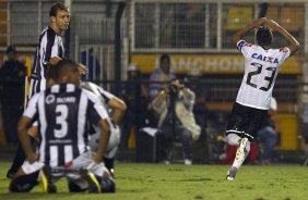 Durante a partida entre Corinthians x Uniao Barbarense realizada esta tarde no estádio do Pacaembu, jogo válido pela 12ª rodada do Campeonato Paulista de 2013