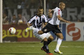 Durante a partida entre Corinthians x Uniao Barbarense realizada esta tarde no estádio do Pacaembu, jogo válido pela 12ª rodada do Campeonato Paulista de 2013