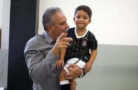 Nos vestiários antes da partida entre Corinthians x Uniao Barbarense realizada esta tarde no estádio do Pacaembu, jogo válido pela 12ª rodada do Campeonato Paulista de 2013