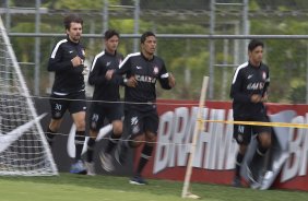 Durante o treino desta manh no CT Joaquim Grava, no Parque Ecolgico do Tiete. O prximo jogo da equipe ser quarta-feira, dia 20/03, contra o XV de Piracicaba, no estdio Baro de Serra Negra, jogo da 13 rodada do Campeonato Paulista 2013