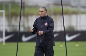 Durante o treino desta manh no CT Joaquim Grava, no Parque Ecolgico do Tiete. O prximo jogo da equipe ser quarta-feira, dia 20/03, contra o XV de Piracicaba, no estdio Baro de Serra Negra, jogo da 13 rodada do Campeonato Paulista 2013