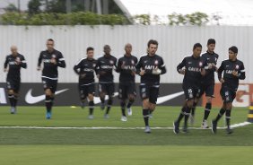 Durante o treino desta manh no CT Joaquim Grava, no Parque Ecolgico do Tiete. O prximo jogo da equipe ser quarta-feira, dia 20/03, contra o XV de Piracicaba, no estdio Baro de Serra Negra, jogo da 13 rodada do Campeonato Paulista 2013