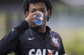 Durante o treino desta manh no CT Joaquim Grava, no Parque Ecolgico do Tiete. O prximo jogo da equipe ser quarta-feira, dia 20/03, contra o XV de Piracicaba, no estdio Baro de Serra Negra, jogo da 13 rodada do Campeonato Paulista 2013