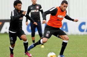 Renato Augusto durante Treino do Corinthians realizado no CT Joaquim Grava