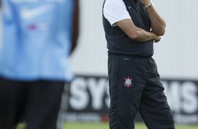 Durante o treino desta tarde no CT Joaquim Grava, no Parque Ecolgico do Tiete. O prximo jogo da equipe ser domingo, dia 24/03, contra o Guarani, de Campinas, no estdio Brinco de Ouro da Princesa, jogo vlido pela 14 rodada do Campeonato Paulista 2013