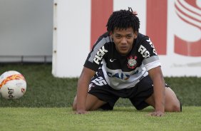 Durante o treino desta tarde no CT Joaquim Grava, no Parque Ecolgico do Tiete. O prximo jogo da equipe ser domingo, dia 24/03, contra o Guarani, de Campinas, no estdio Brinco de Ouro da Princesa, jogo vlido pela 14 rodada do Campeonato Paulista 2013