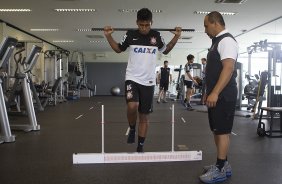 Durante o treino desta manh no CT Joaquim Grava, no Parque Ecolgico do Tiete. O prximo jogo da equipe ser quarta-feira, dia 27/03, contra a Penapolense, no Pacaembu, jogo vlido pela 15 rodada do Campeonato Paulista 2013