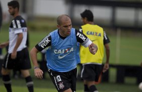 Durante o treino desta tarde no CT Joaquim Grava, no Parque Ecolgico do Tiete. O prximo jogo da equipe ser amanh, quarta-feira, dia 27/03, contra a Penapolense, no Pacaembu, jogo vlido pela 15 rodada do Campeonato Paulista 2013