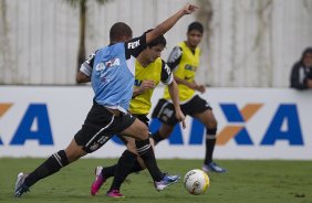 Durante o treino desta tarde no CT Joaquim Grava, no Parque Ecolgico do Tiete. O prximo jogo da equipe ser amanh, quarta-feira, dia 27/03, contra a Penapolense, no Pacaembu, jogo vlido pela 15 rodada do Campeonato Paulista 2013