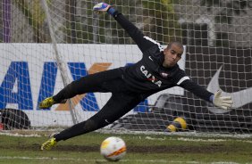 Durante o treino desta tarde no CT Joaquim Grava, no Parque Ecolgico do Tiete. O prximo jogo da equipe ser amanh, quarta-feira, dia 27/03, contra a Penapolense, no Pacaembu, jogo vlido pela 15 rodada do Campeonato Paulista 2013