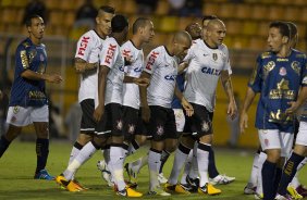 Durante a partida entre Corinthians x Penapolense realizada esta noite no estdio do Pacaembu, jogo vlido pela 15 rodada do Campeonato Paulista de 2013