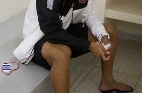 Nos vestiários antes da partida entre Corinthians x Penapolense realizada esta noite no estádio do Pacaembu, jogo válido pela 15ª rodada do Campeonato Paulista de 2013