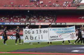 Durante a partida entre São Paulo x Corinthians realizada esta tarde no estádio do Morumbi, jogo válido pela 16ª rodada do Campeonato Paulista de 2013