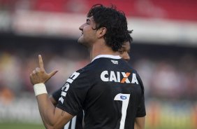 Durante a partida entre São Paulo x Corinthians realizada esta tarde no estádio do Morumbi, jogo válido pela 16ª rodada do Campeonato Paulista de 2013