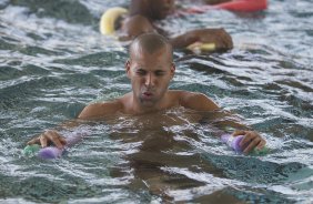 Durante o treino desta manh no CT Joaquim Grava, no Parque Ecolgico do Tiete. O prximo jogo da equipe ser quarta-feira, dia 03/04, contra o Millonarios, da Colmbia, no estdio El Campn, em Bogota, jogo de volta vlido pela Copa Libertadores da Amrica 2013