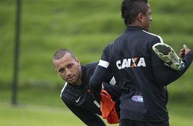 Durante o treino desta manh no anexo ao estdio El Campn, na cidade de Bogota, Colmbia. O prximo jogo da equipe ser amanh, quarta-feira, dia 03/04, contra o Millonarios, da Colmbia, no estdio El Campn, em Bogota, jogo de volta vlido pela Copa Libertadores da Amrica 2013