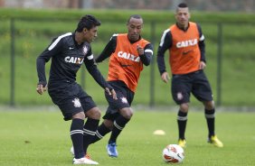 Durante o treino desta manh no anexo ao estdio El Campn, na cidade de Bogota, Colmbia. O prximo jogo da equipe ser amanh, quarta-feira, dia 03/04, contra o Millonarios, da Colmbia, no estdio El Campn, em Bogota, jogo de volta vlido pela Copa Libertadores da Amrica 2013