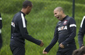 Durante o treino desta manh no anexo ao estdio El Campn, na cidade de Bogota, Colmbia. O prximo jogo da equipe ser amanh, quarta-feira, dia 03/04, contra o Millonarios, da Colmbia, no estdio El Campn, em Bogota, jogo de volta vlido pela Copa Libertadores da Amrica 2013