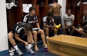 Nos vestiários antes da partida entre Millonarios/Colômbia x Corinthians/Brasil, realizada esta noite no estádio El Campín, em Bogota, jogo da volta da fase de classificação da Copa Libertadores de América 2013