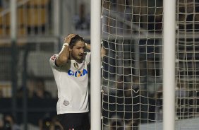 Durante a partida entre Corinthians/Brasil x San Jos/Bolivia, realizada esta noite no estdio do Pacaembu, jogo da volta da fase de classificao da Copa Libertadores de Amrica 2013