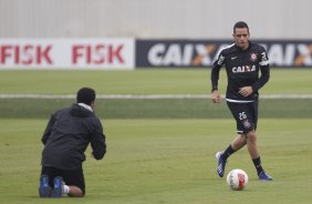 Durante o treino desta tarde no CT Joaquim Grava, no Parque Ecolgico do Tiete. O prximo jogo da equipe ser domingo, dia 21/04, contra o Atltico Sorocaba, no Pacaembu,, jogo vlido pelo Campeonato Paulista de 2013