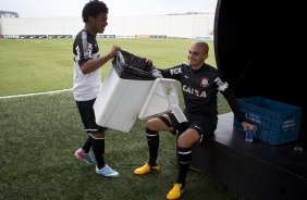 Durante o treino desta tarde no CT Joaquim Grava, no Parque Ecolgico do Tiete. O prximo jogo da equipe ser domingo, dia 21/04, contra o Atltico Sorocaba, no Pacaembu,, jogo vlido pelo Campeonato Paulista de 2013