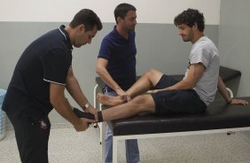 Nos vestiários antes da partida entre Corinthians x Atlético Sorocaba realizada esta tarde no estádio do Pacaembu, jogo válido pela 18ª rodada do Campeonato Paulista de 2013